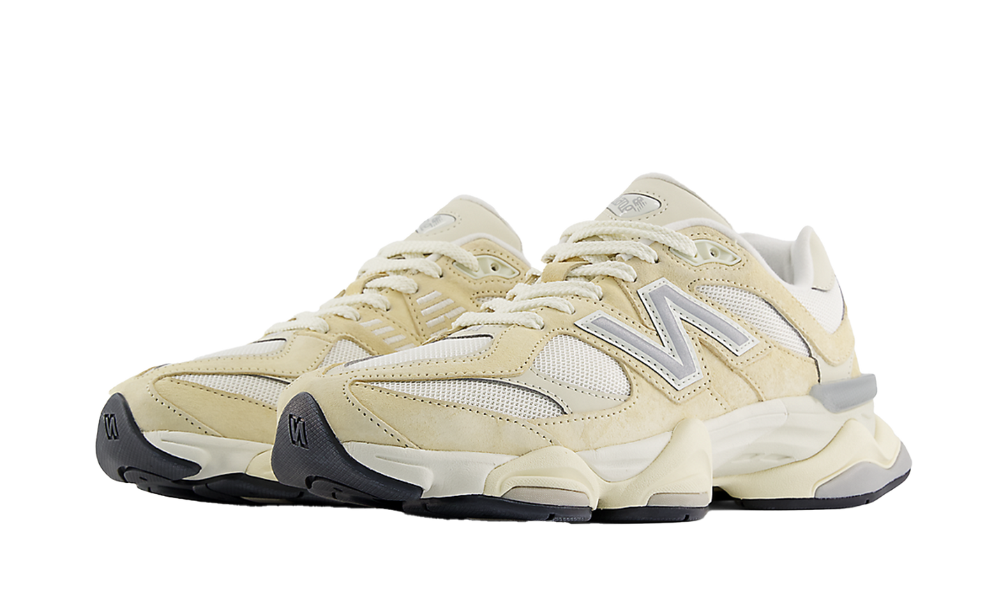 New Balance 9060 Calcium Sea Salt