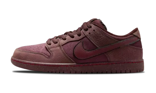 Nike SB Dunk Low City Of Love Burgundy Crush