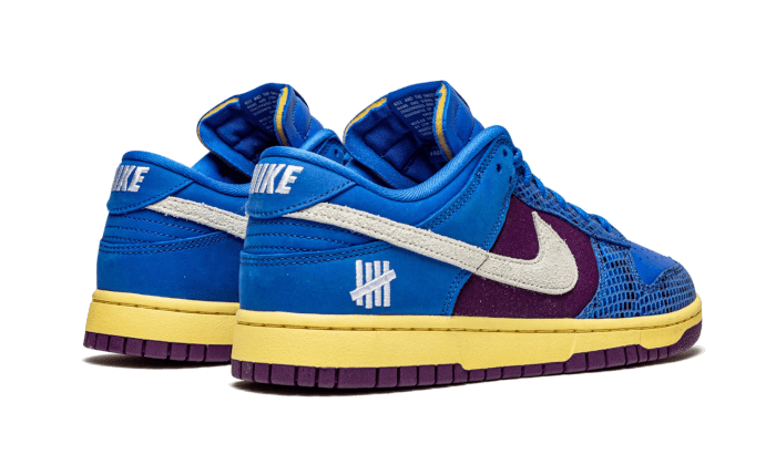 Nike Dunk Low Undefeaded 5 On It