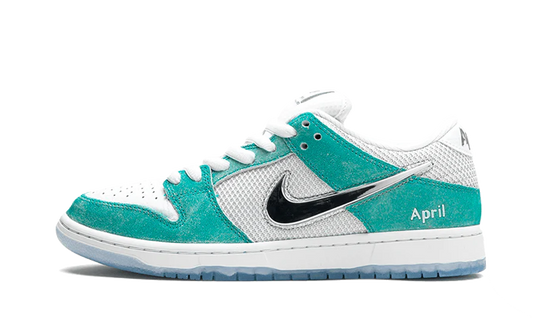 Nike SB Dunk Low April Skateboards - DDAH Kickz