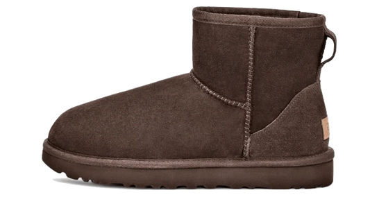 UGG Classic Mini II Boot Chocolate - DDAH Kickz