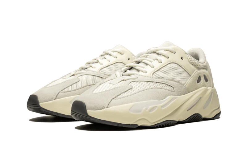 Yeezy 700 Analog - DDAH Kickz